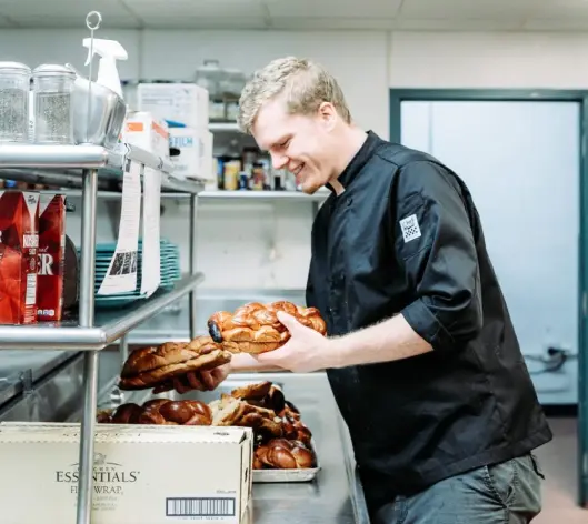 grab-photo2 - Michigan Hillel